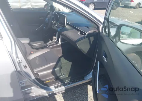 2025 Toyota Corolla Cross Xle from USA, damaged, VIN 7MUDAABGXSV133840